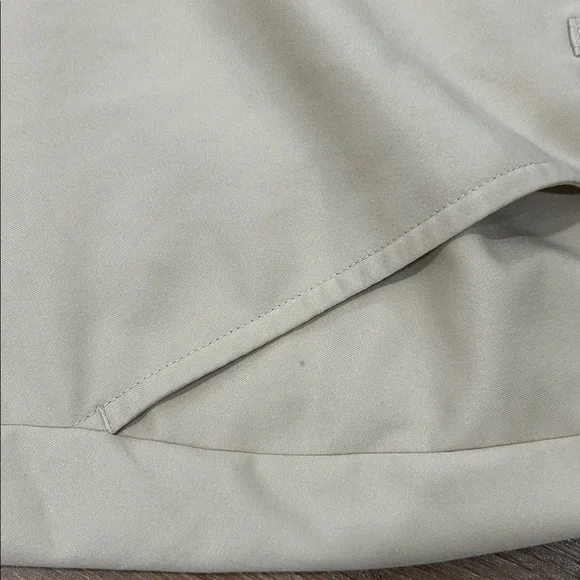 Puma Golf Shorts, Puma way 1 light khaki color, size US 34 waist lightweight - Picture 3 of 13